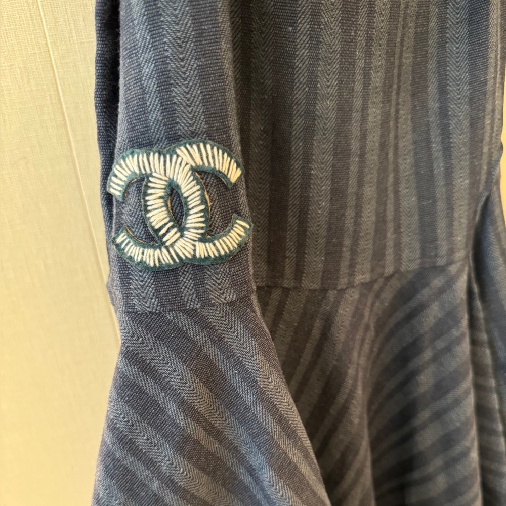 Chanel irregularly cut hemmed halter dress - Picture 7 of 7